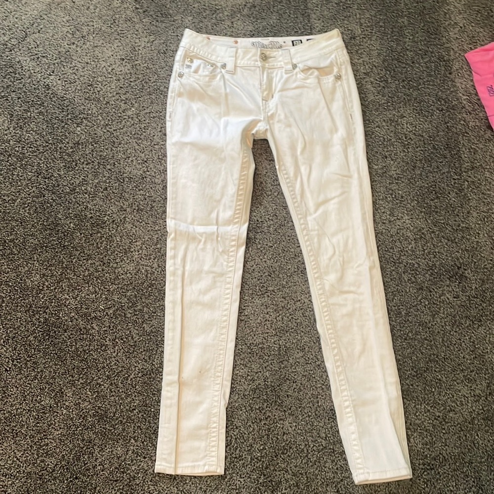White miss me skinny jeans